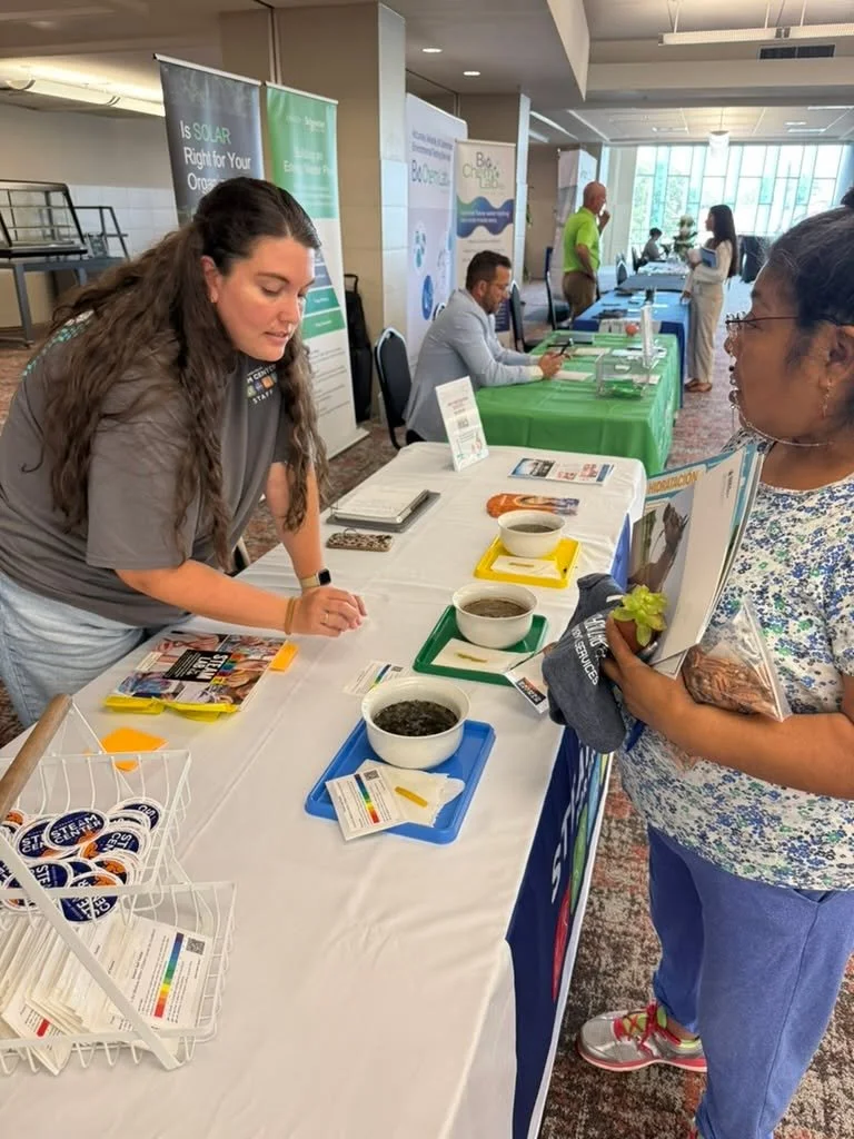 🌱✨ The STEAM Center outreach team hit the Waco convention floor at @keepwacobeautiful's Green Communities Conference!
 
At our booth, visitors gained hands-on experience by testing pH levels in soil samples collected from all around Waco. We love sh