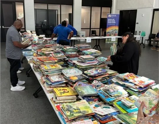 Transformation Waco and the @wacosteamcenter proudly hosted the final day of @kcennews and @uwwmc&rsquo;s &ldquo;Give a Book, Give a World&rdquo; book drive, helping bring in well over 3,000 children&rsquo;s books&mdash;the highest total collected to