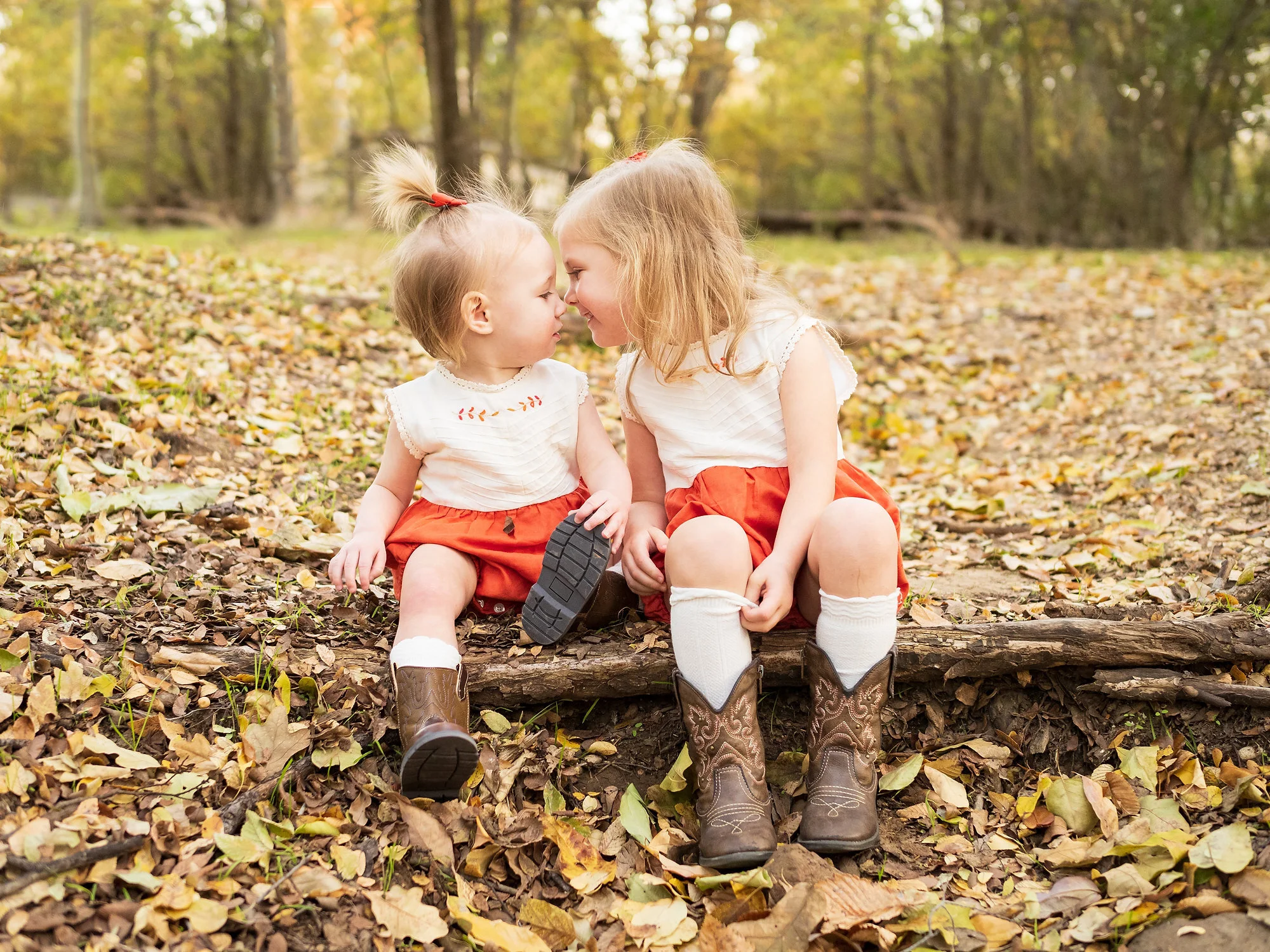 Portrait of sisters at Grapevine Botanical Gardens