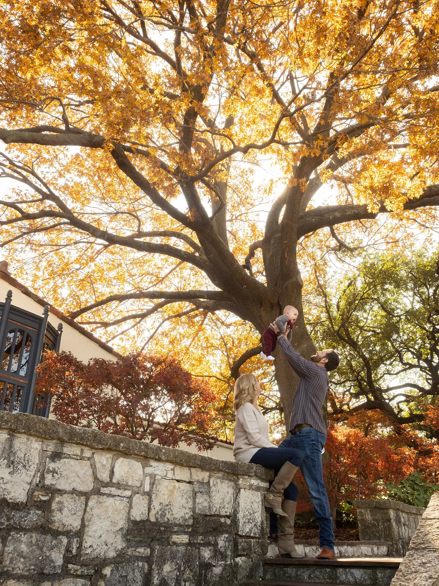 Portrait of a family at The Dallas Arboretum