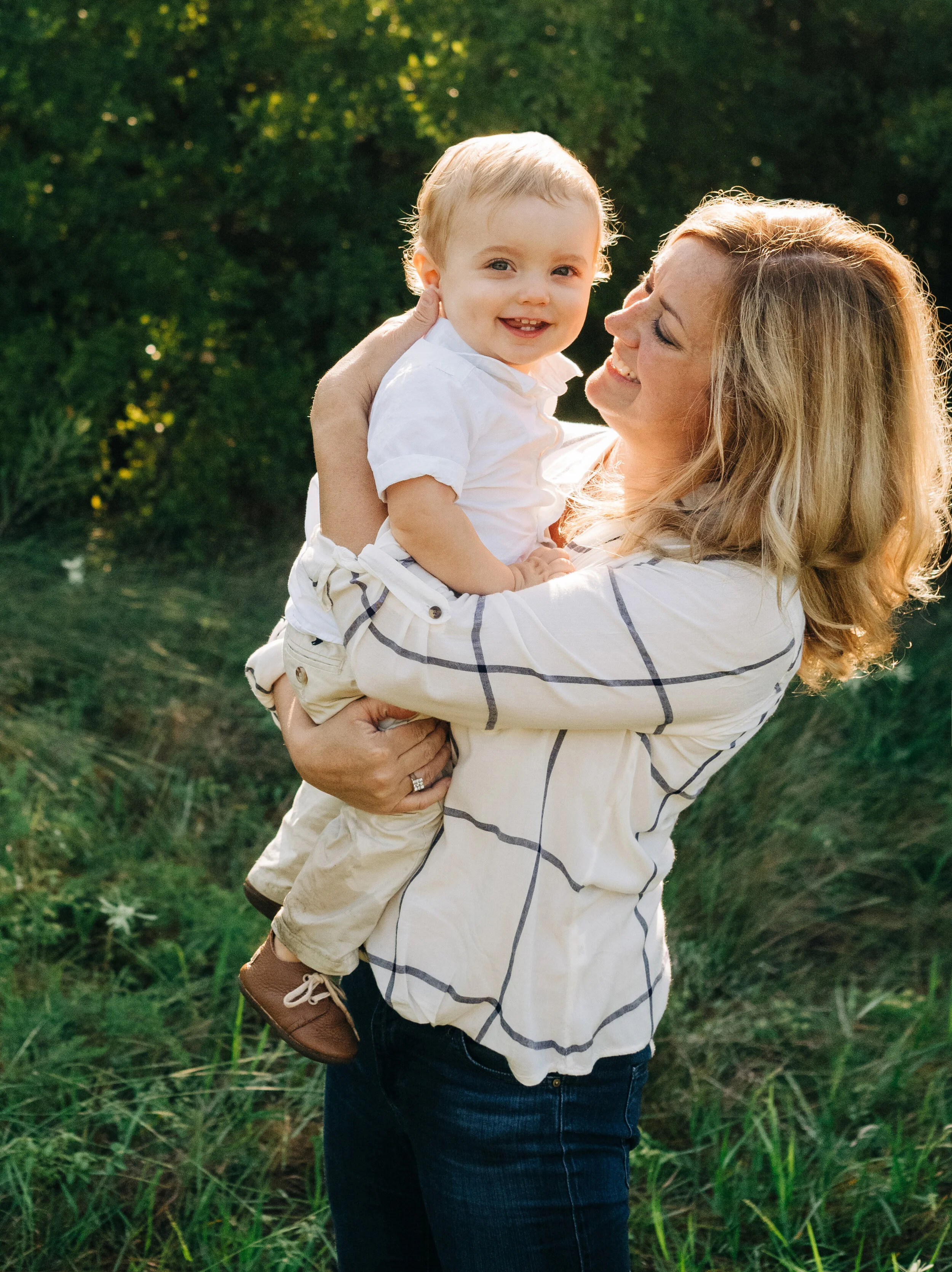 Family portrait taken at Arbor Hills Nature Preserve in Plano TX