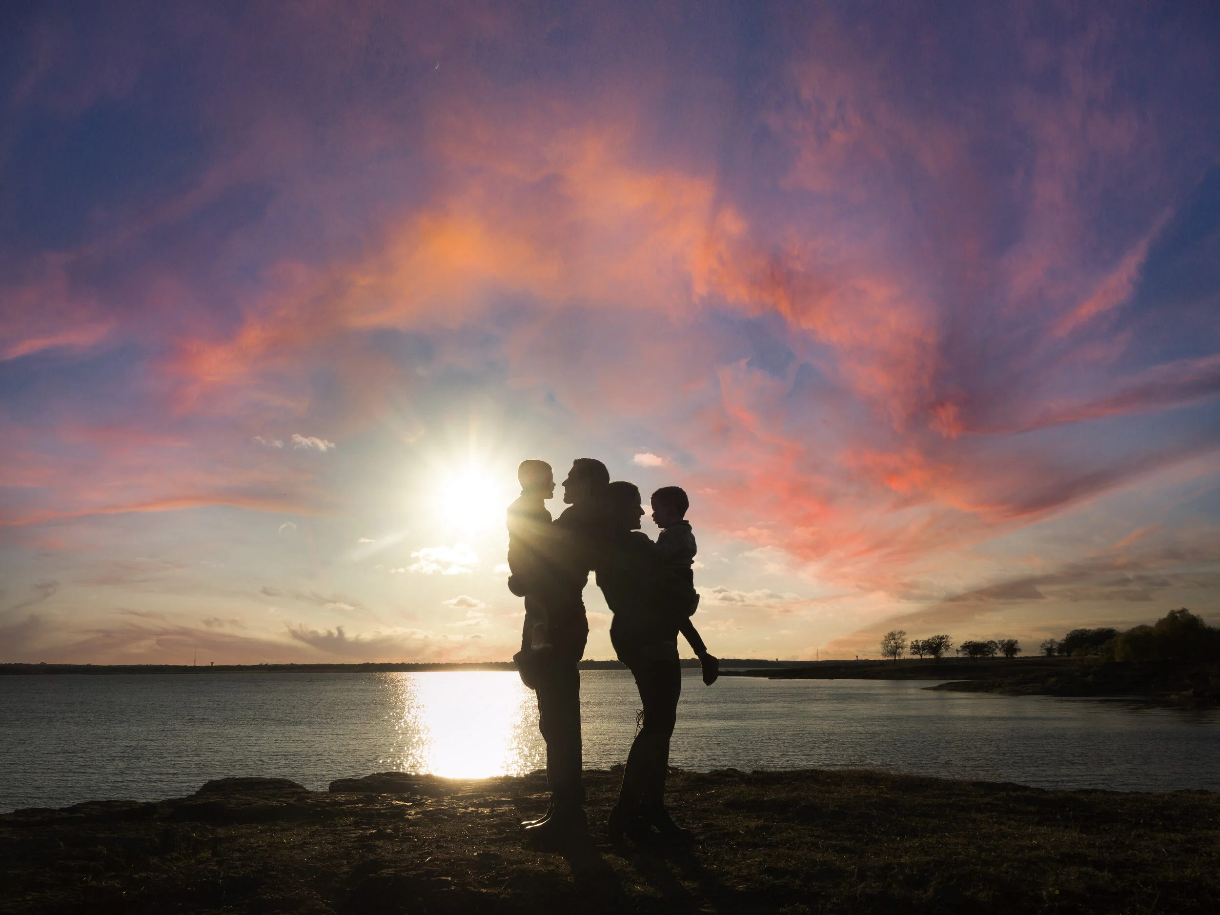 Creative family portrait at Grapevine Lake in Texas
