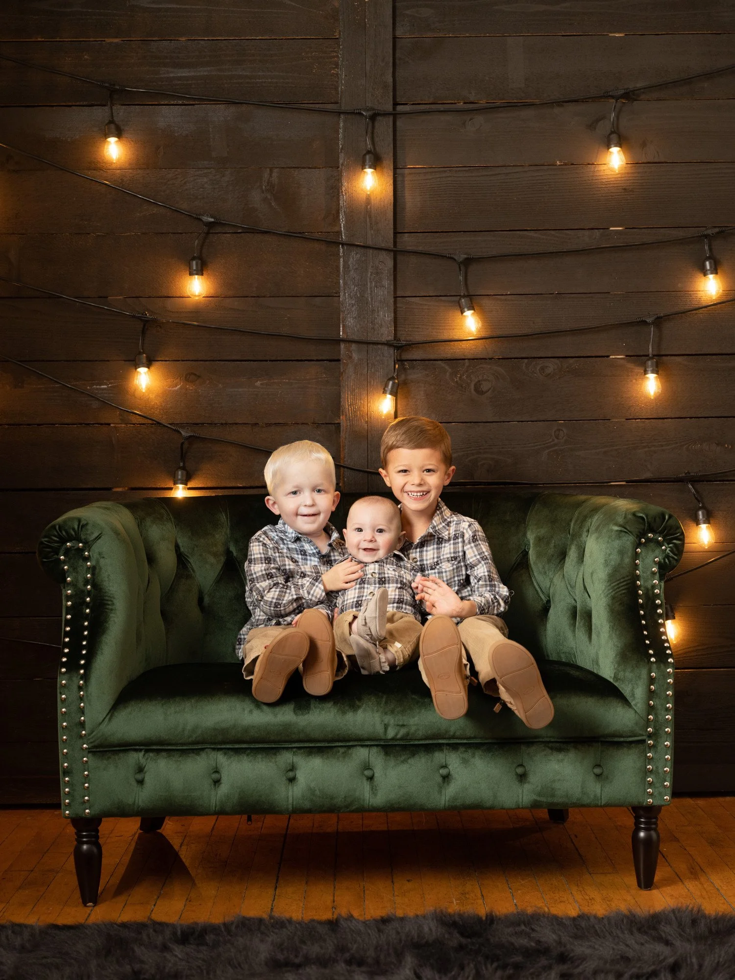 Portrait of siblings at our studio in Dallas 5
