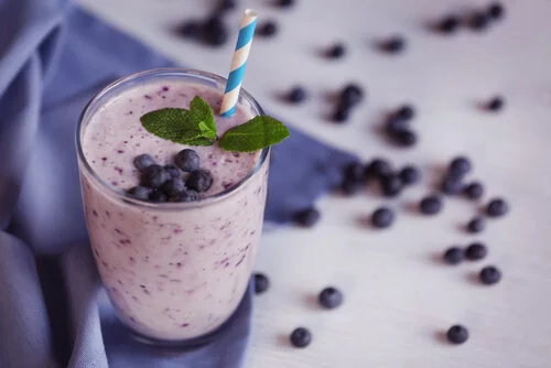Energizing Blueberry Beauty Smoothie