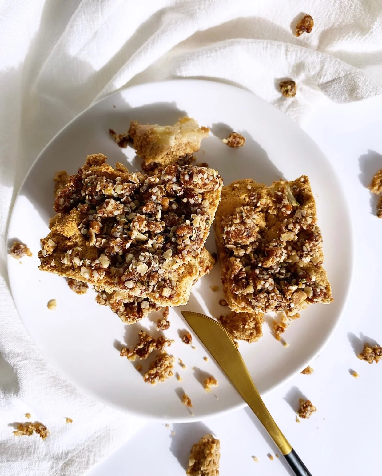 Apple Pecan Coffee Cake 