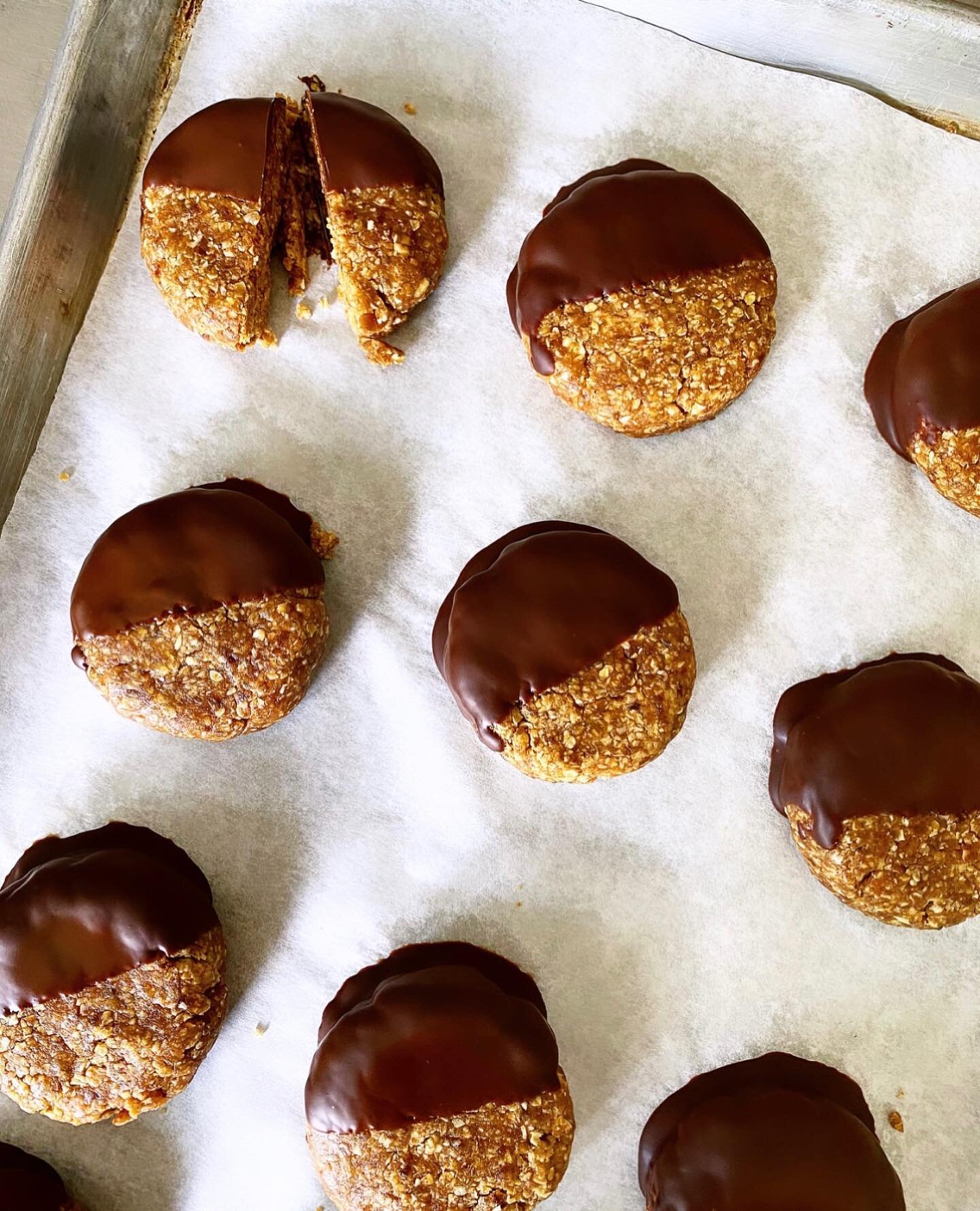 One for you, two for me!! 😋 PB Cookies Dipped in Divinity 🙌 it&rsquo;s on the menu next week! #sharingiscaring