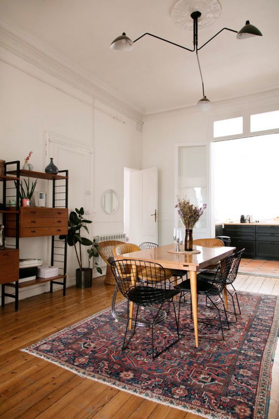 ©the socialite family