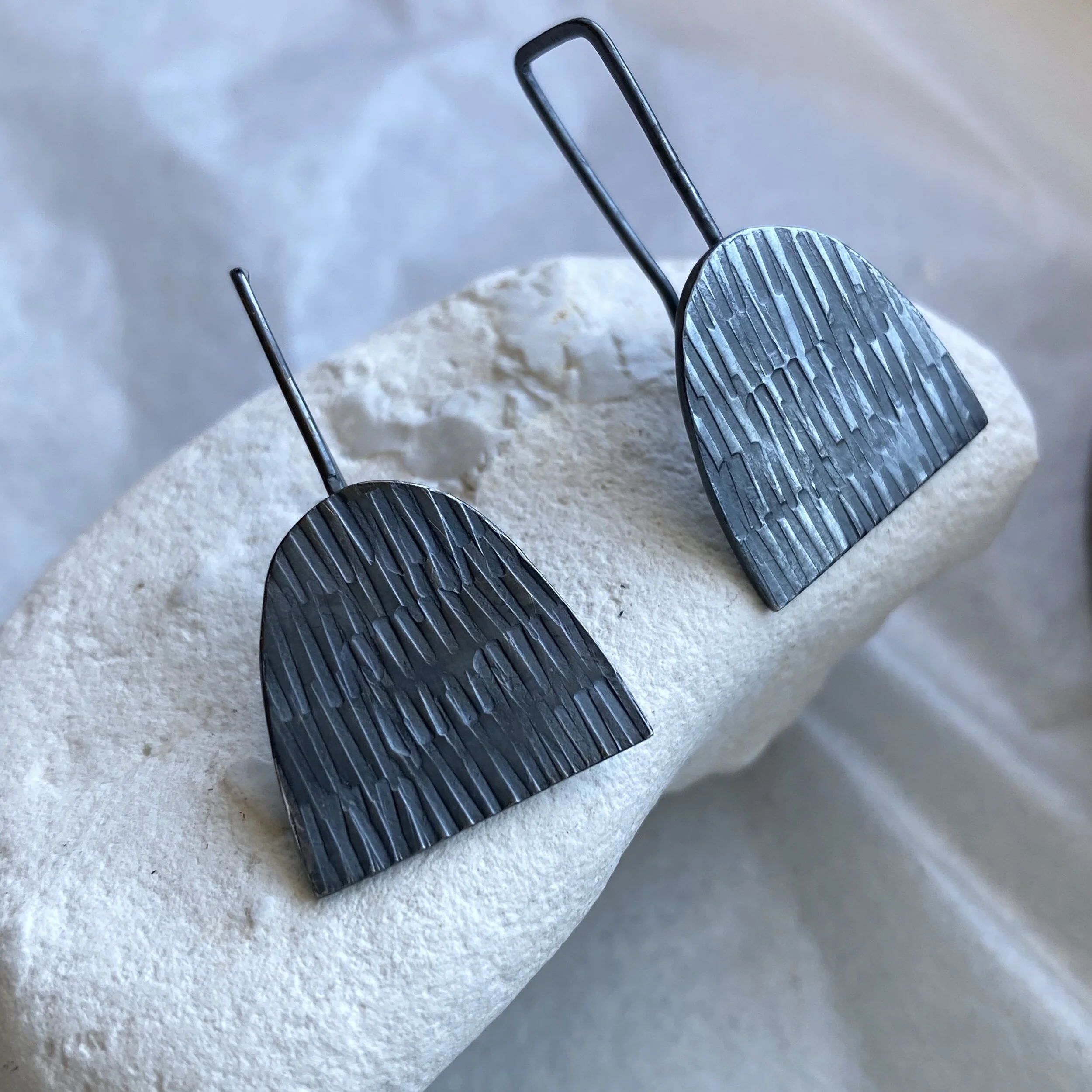 66BAF06B-39B3-4C9F-8244-036213E1D9B6