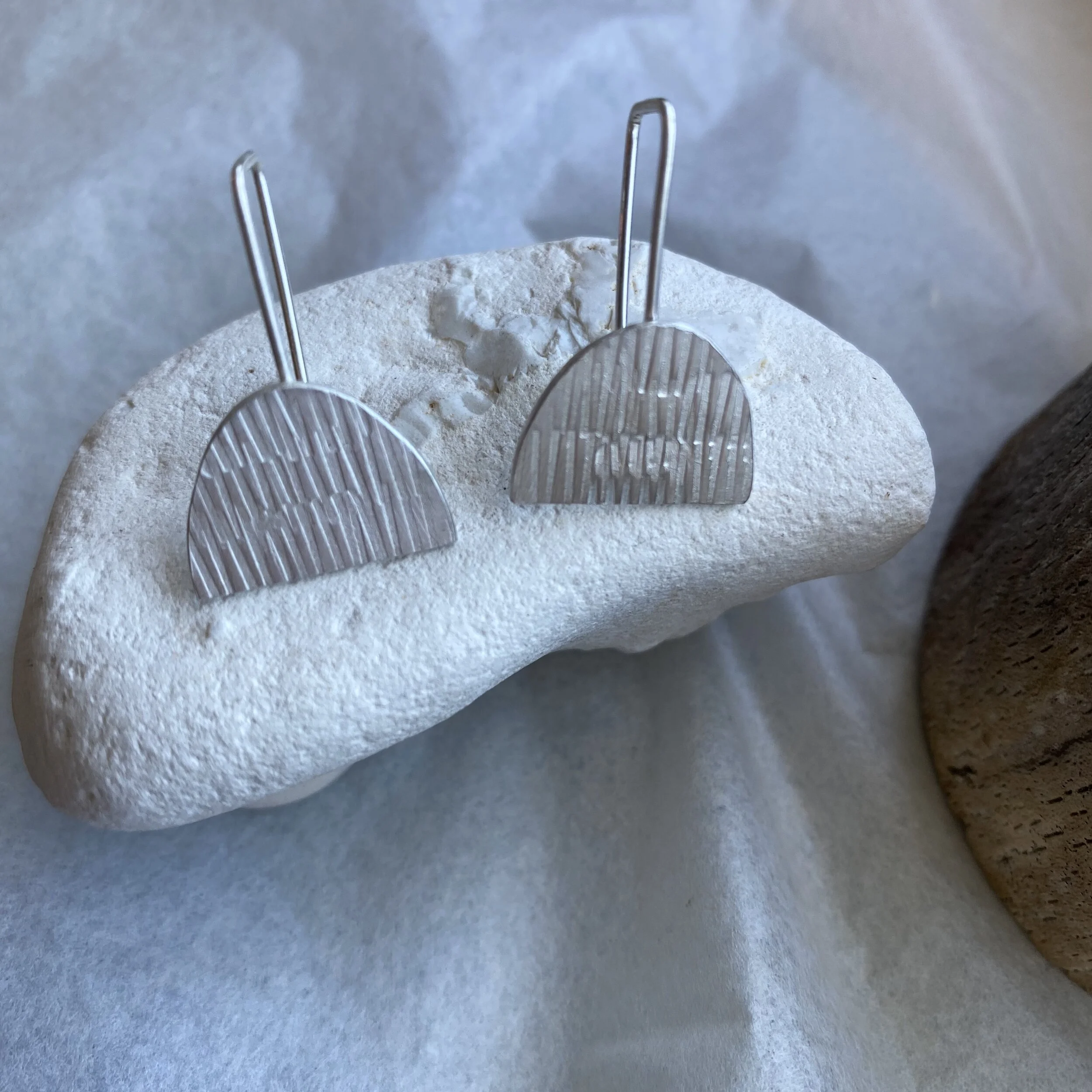 9D5AE5AA-8488-4C31-8228-689640E2F2FB