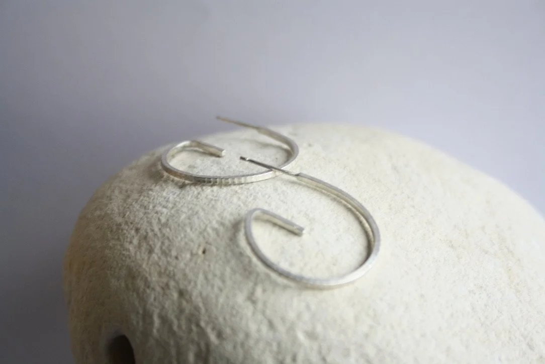 Reversible Hoop Earrings with Blue/Red/Purple-Orange/Red