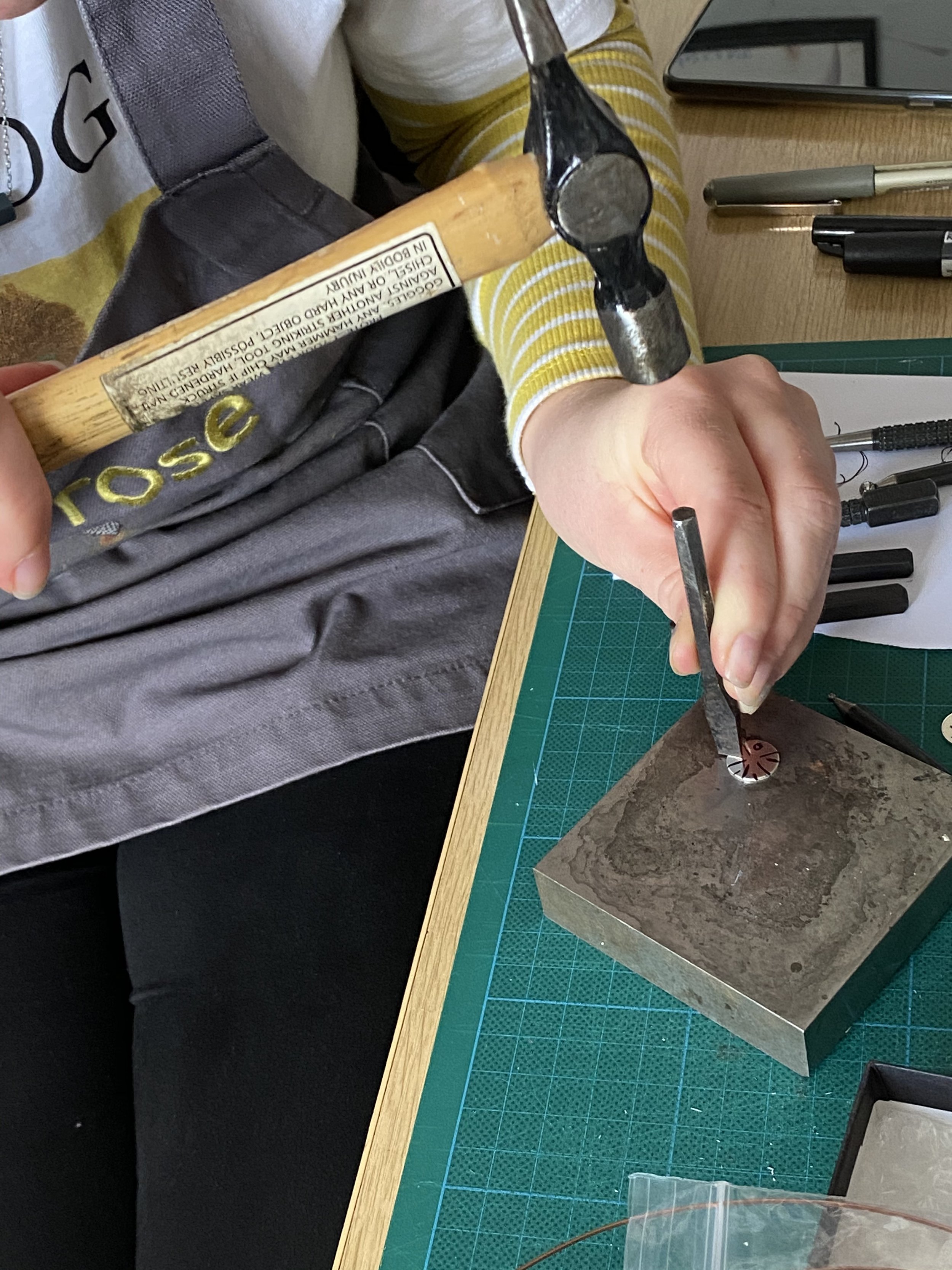 Textured earrings workshop