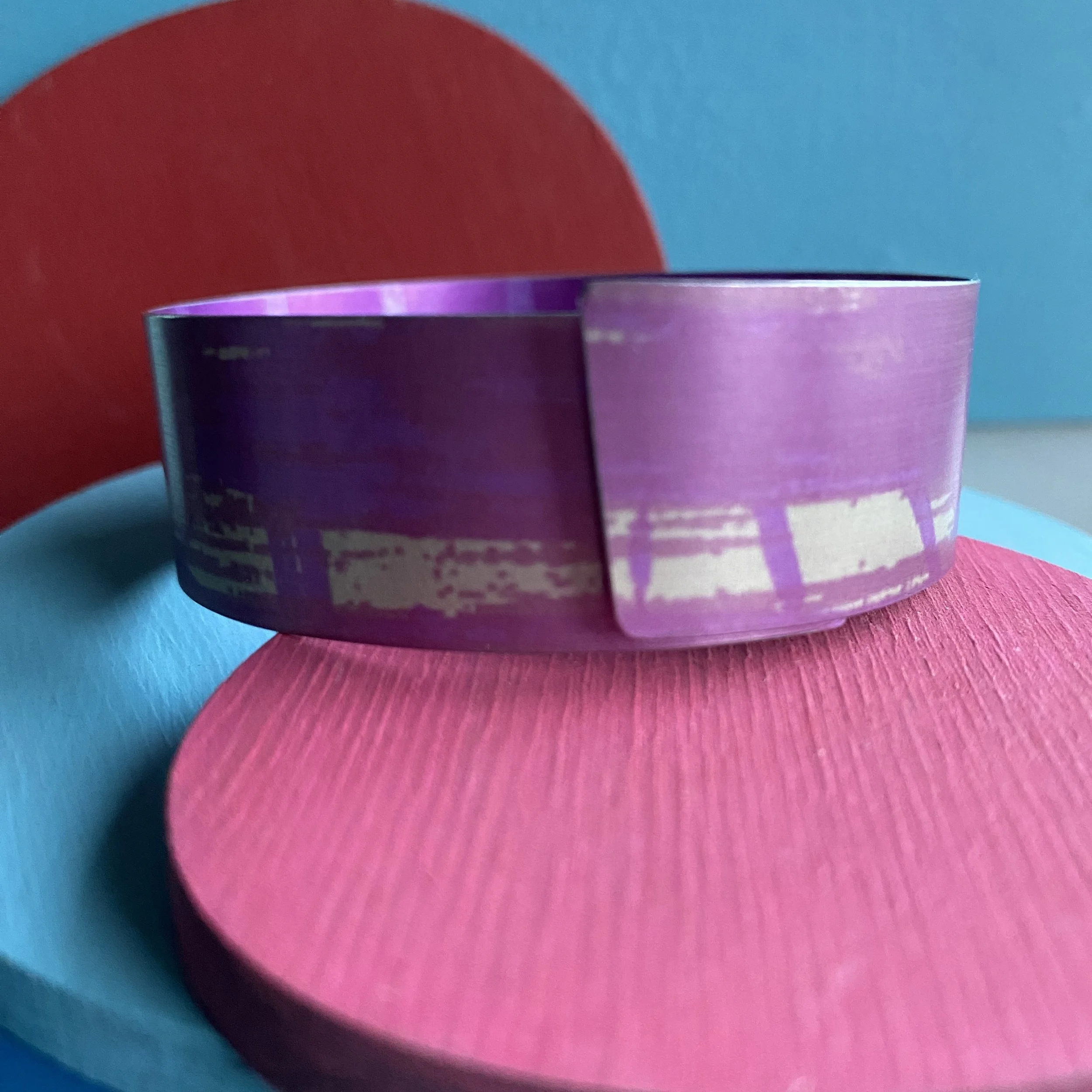 Narrow Overlapping Cuff Bangle -Pink Forest