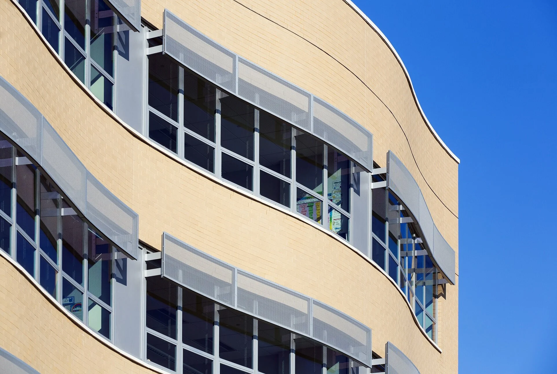 How to bend a brick wall