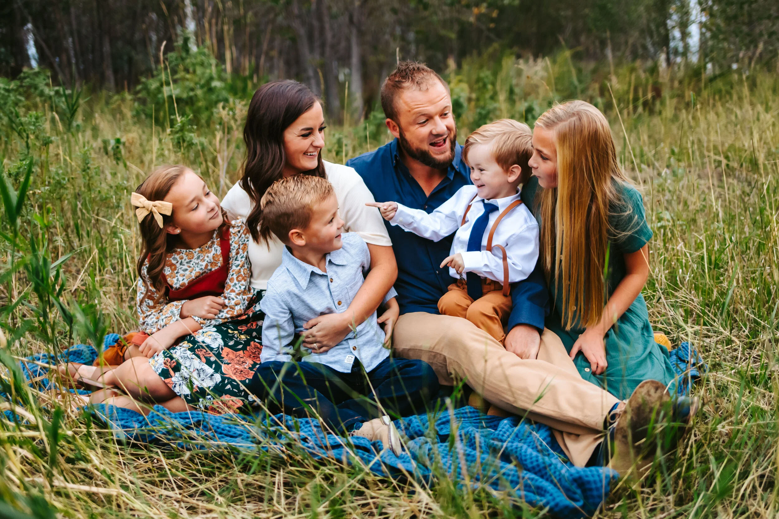 What to Wear: Outdoor Family Session