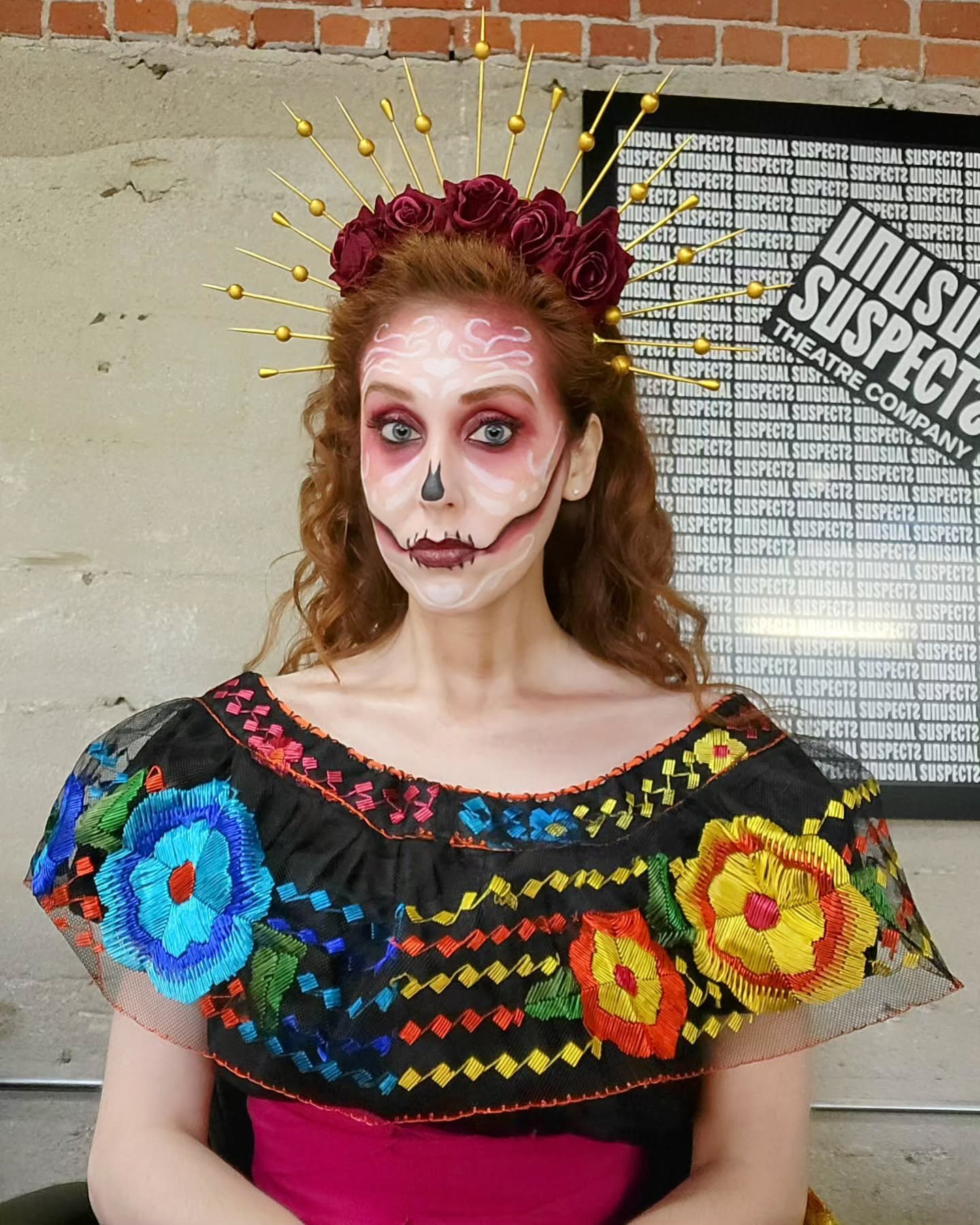 Didn't have a field trip today so I broke out the whole outfit 💀 🏵️ 🕯️