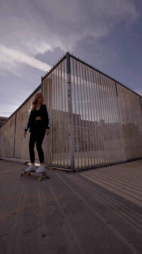 ezgif.com-resize (25).gif