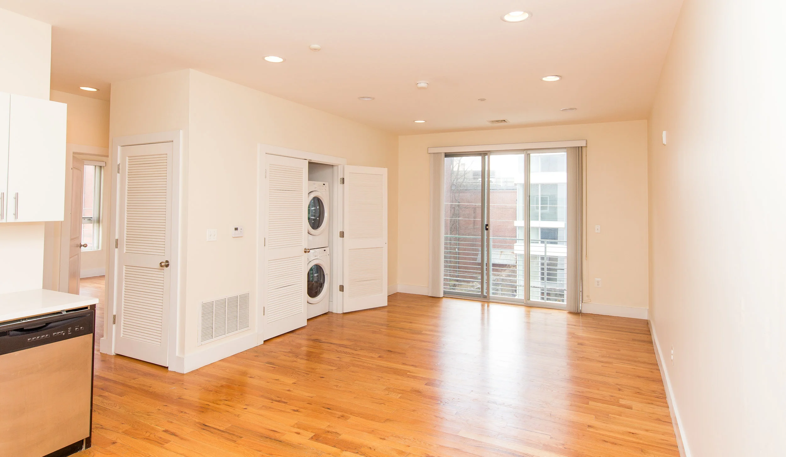 Three Bedroom Apartment Near Temple University The Greenery