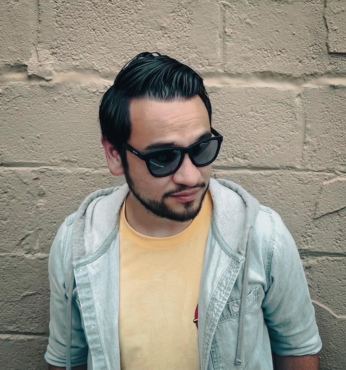 Spotify and Apple Music apparently still have my pic from four years ago. Gonna get that updated asap. Thanks for everyone who listened/are listening to Friends! Written with @brandonadamsj