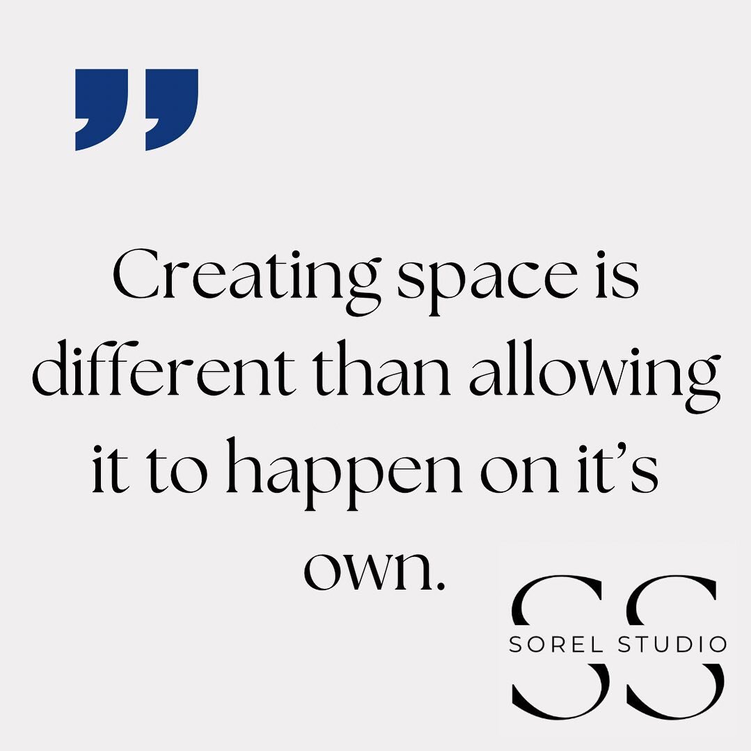 &ldquo;Creating space is different than allowing it to happen on it&rsquo;s own.&rdquo;
🔹
#voiceteacher #singer #singing #music #vocalcoaching #singinglessons #sing #voice #vocalist #canto #voicelessons #tecnicavocal #vocal #vocals #singers #singing