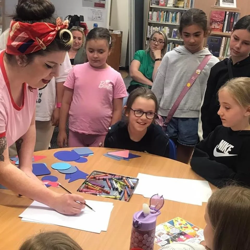 Had a fab time at Longridge Library a few weeks ago delivering a drawing workshop. I illustrated Lancashire Libraries summer reading challenge so I talked about my work, did a demonstration and helped the children in the workshop draw their own hero 