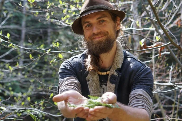  Defending Herbal Medicines from Health Canada and the World Disease Agenda