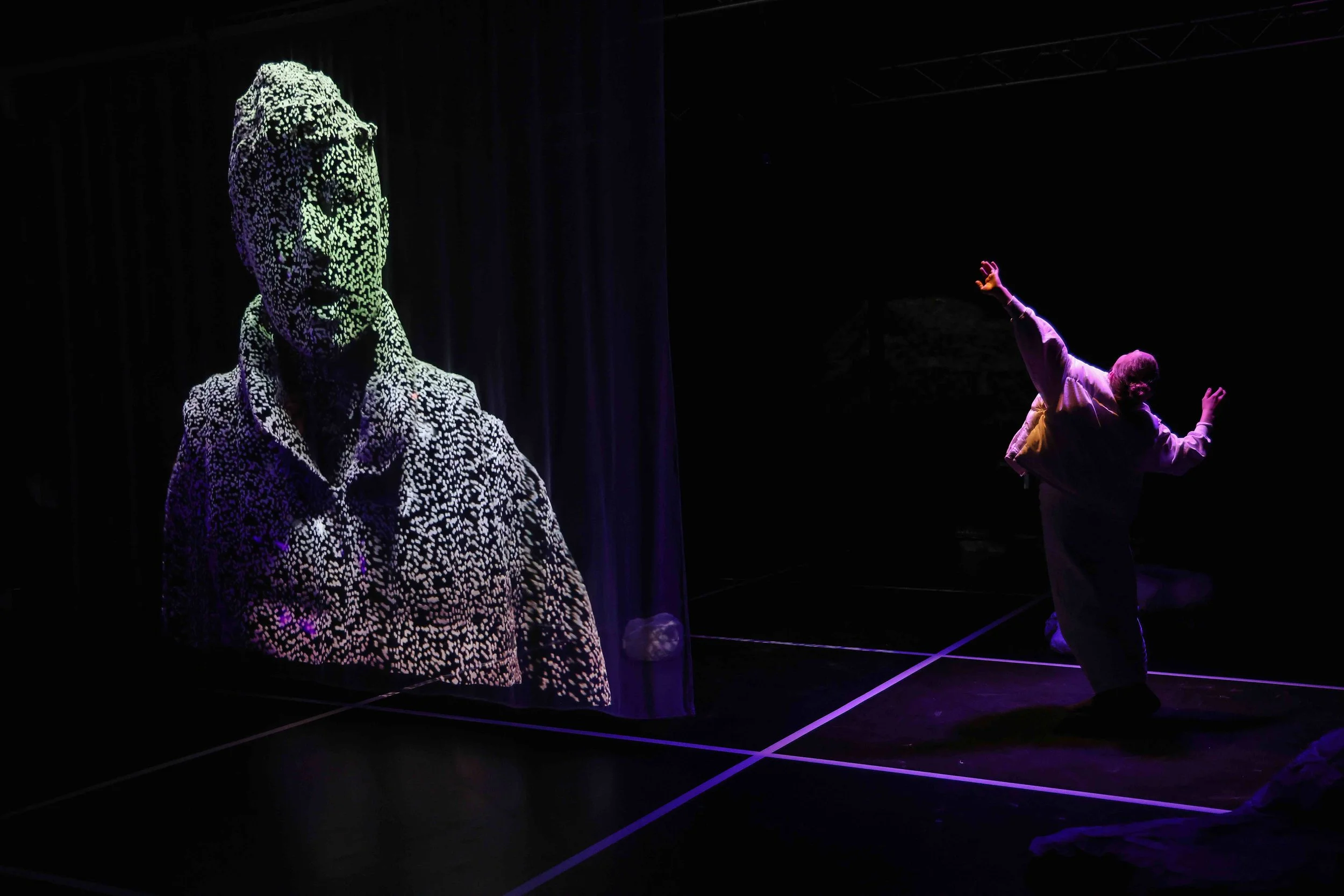 ALGORITHMIC BODIES // Marcelo Doño