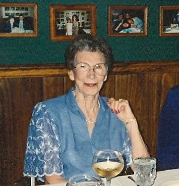 Gladys Farnsworth (nee Kennedy) c. 1992. Aged 82.
