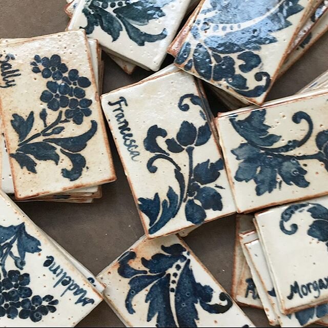 Indigo #placecard #tiles 
Made to order for a #familydinner or a #wedding💙💙💙💙
Dm for details