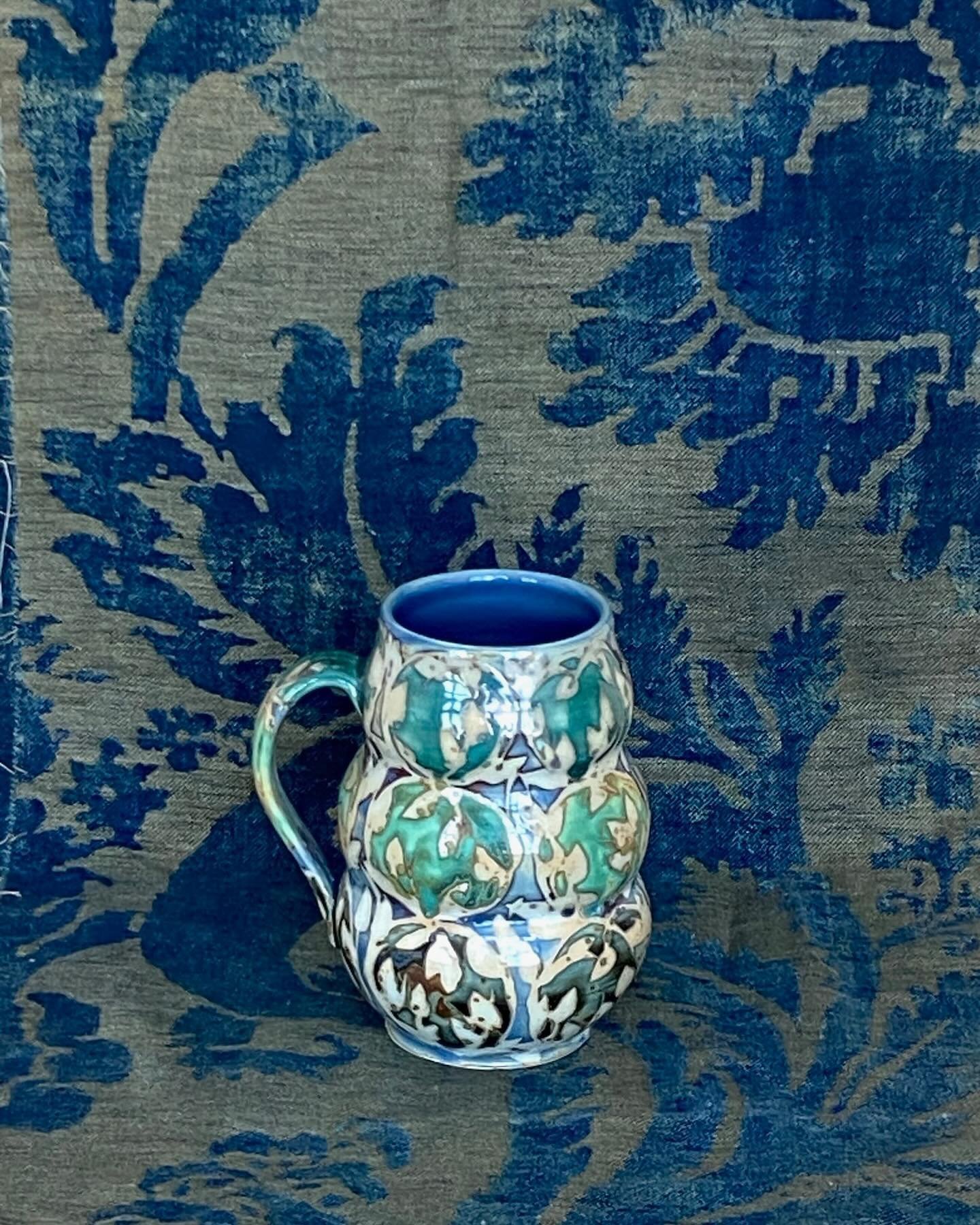 Porcelain mugs and some other lovelies going live on the Webshop Friday April 12 at noon, link in bio will be live then. Fabric remnant is of course beautiful @fortunyvenezia 💙💙💙 I&rsquo;ll keep tempting you with other reminders all week!