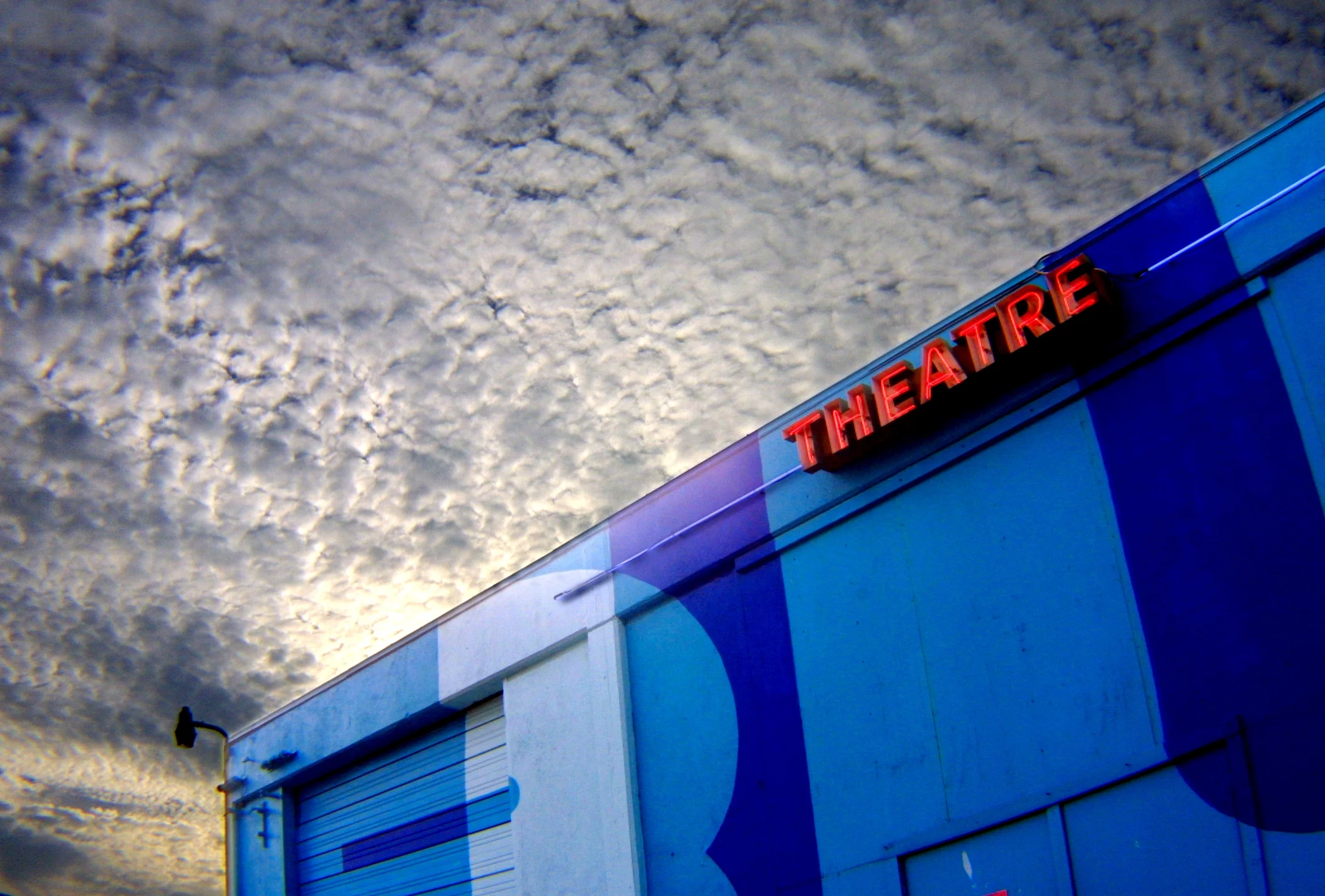 bluetheater.jpg