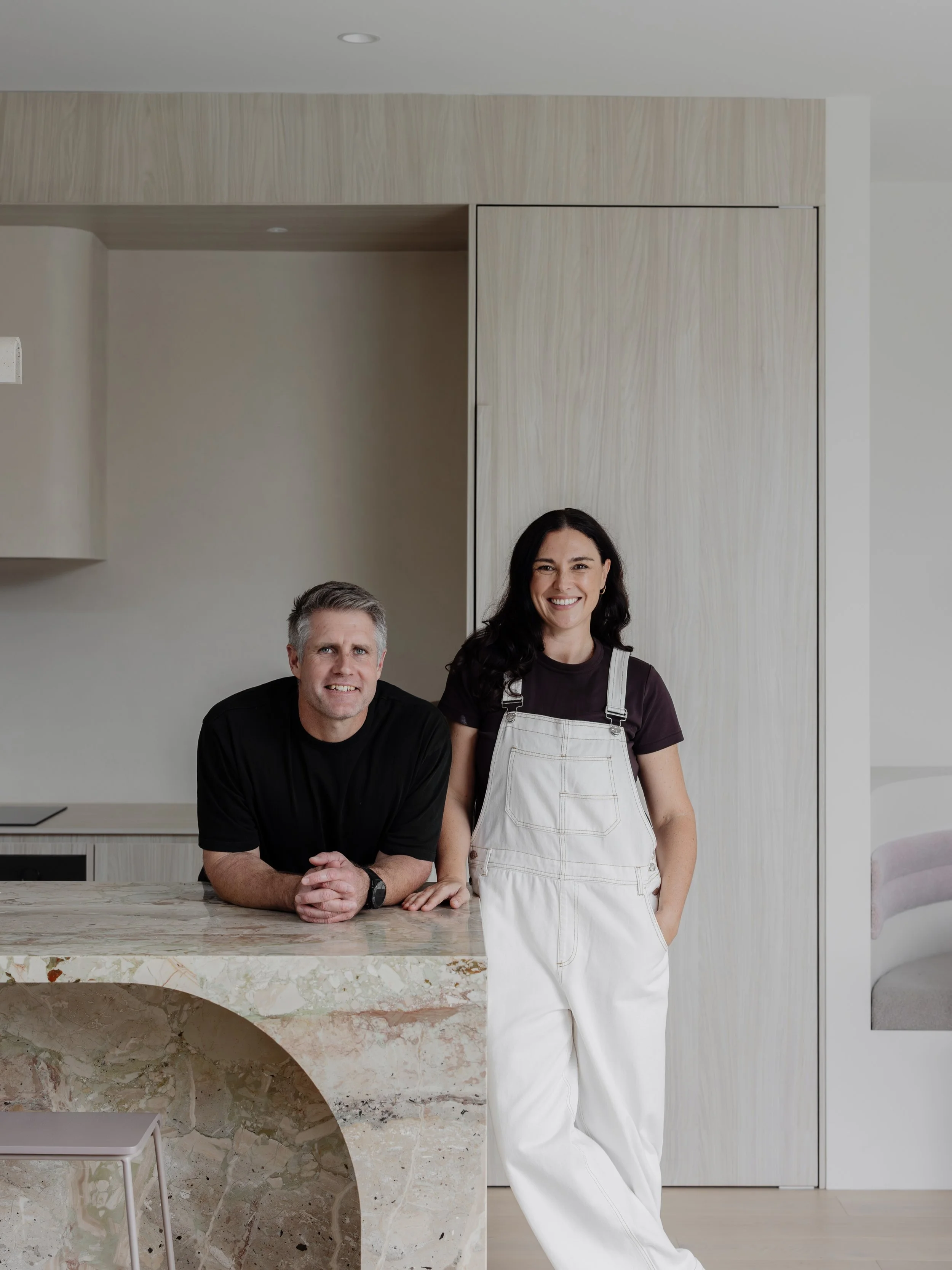 We built our dream home (again).
Then we put it on the market (again)! 😂
Then we packed up the caravan and headed to WA.

None of that was part of the plan.

Hi, we&rsquo;re Luke and Justine 👋🏼

15 years ago we started a little building business, 