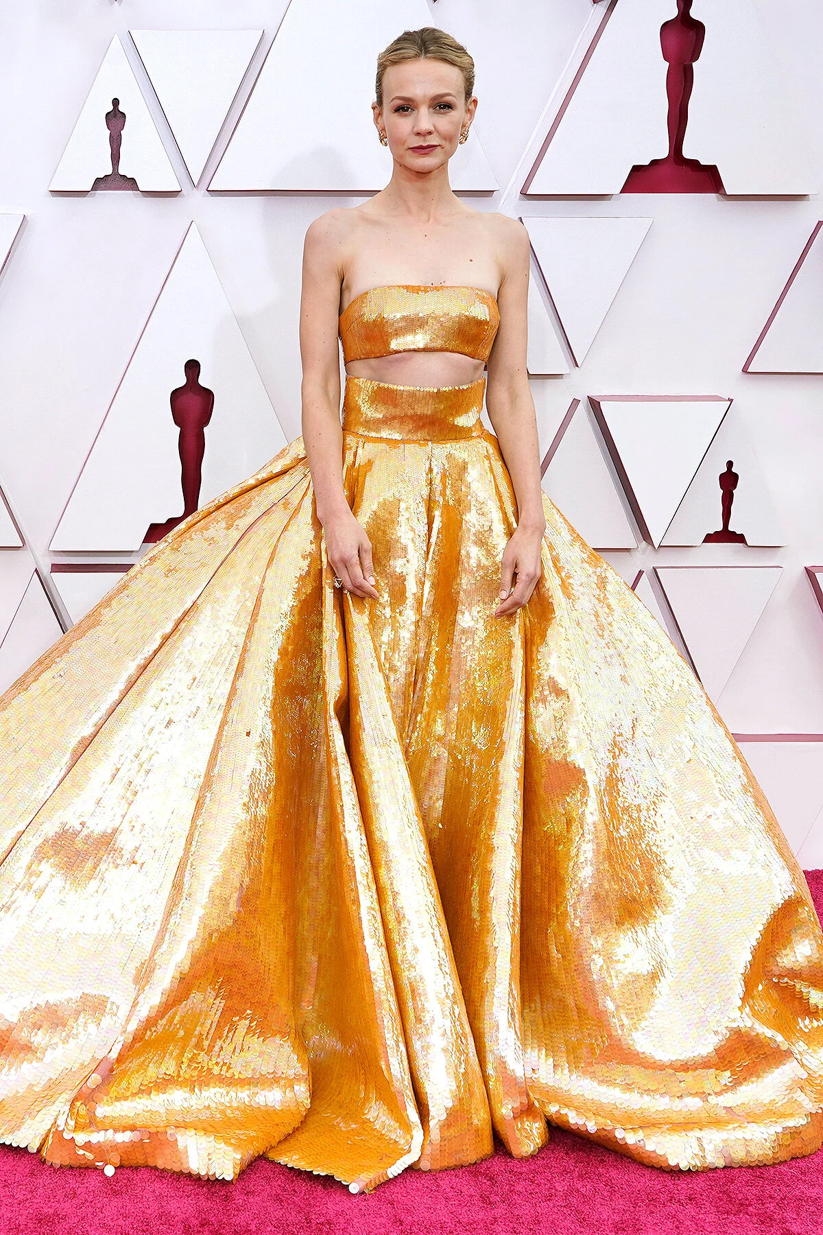 Carey Mulligan in Valentino Haute Couture