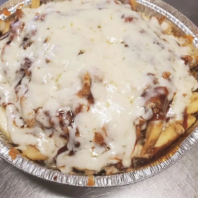 Love when customers get creative... Wow! 🤩 These BBQ Chicken French Fries looked good! #bbq #madetoorder #secretmenu #creativefood #foodie #phoenixville #phoenixvillepa #phoenixvillefoodie #frenchfries #bbqfries #bbqchicken