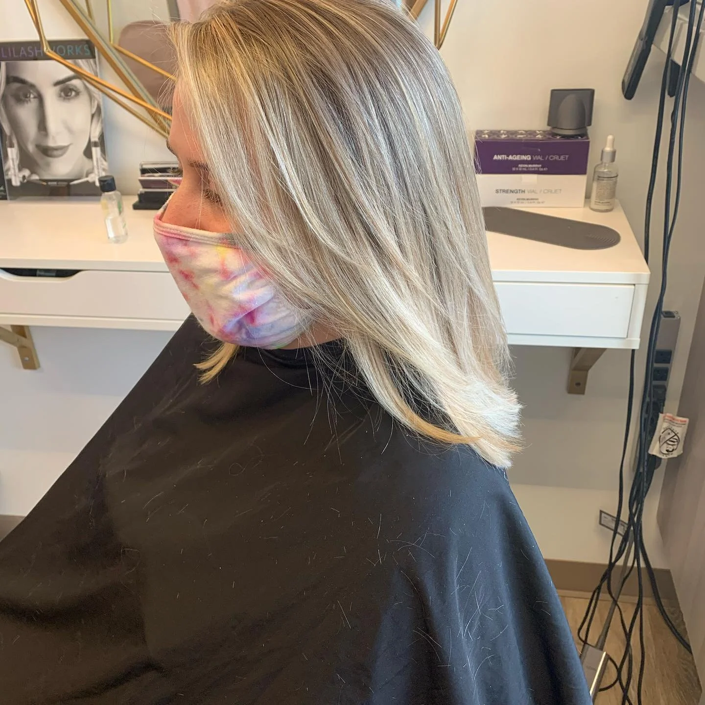Blonde balayage, baby lights with a dash of a root smudge🤩#blondebabe #blonde #balayage #babylights #dreamhair