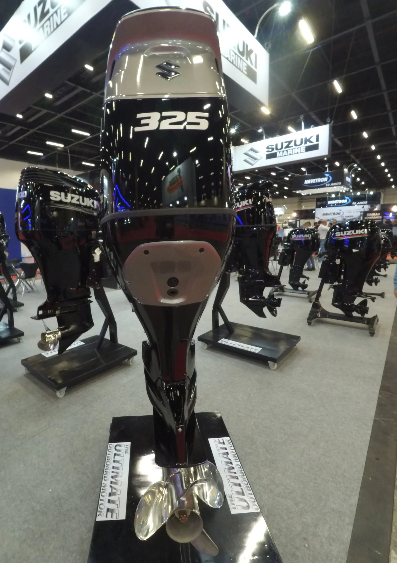 Popa com hélices contrarrotantes