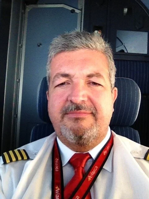 Aviador, Leandro Costa agora também navega virtualmente. Foto: Arquivo pessoal