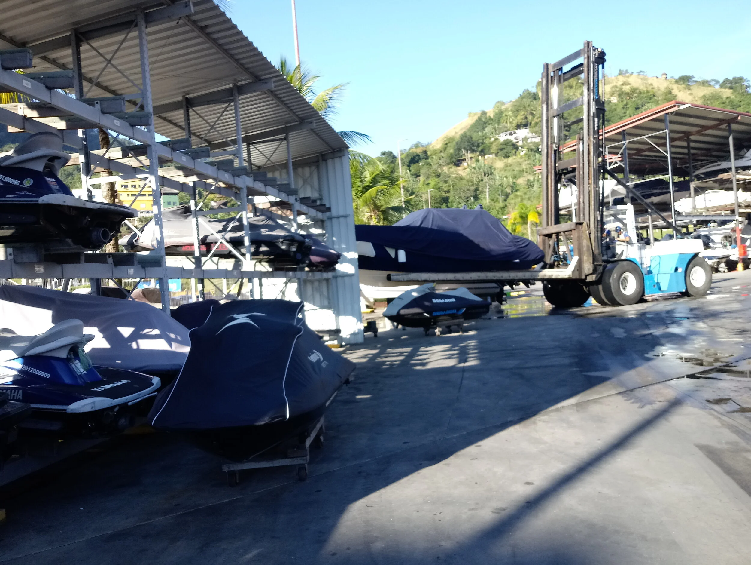 Marinas e garagens náuticas param em Angra dos Reis