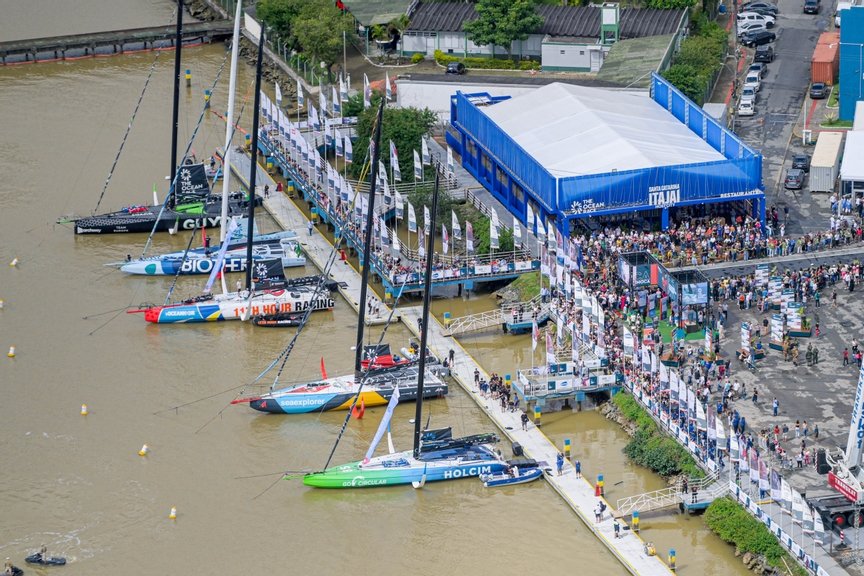 Barcos prontos para a 4ª etapa, em Itajaí