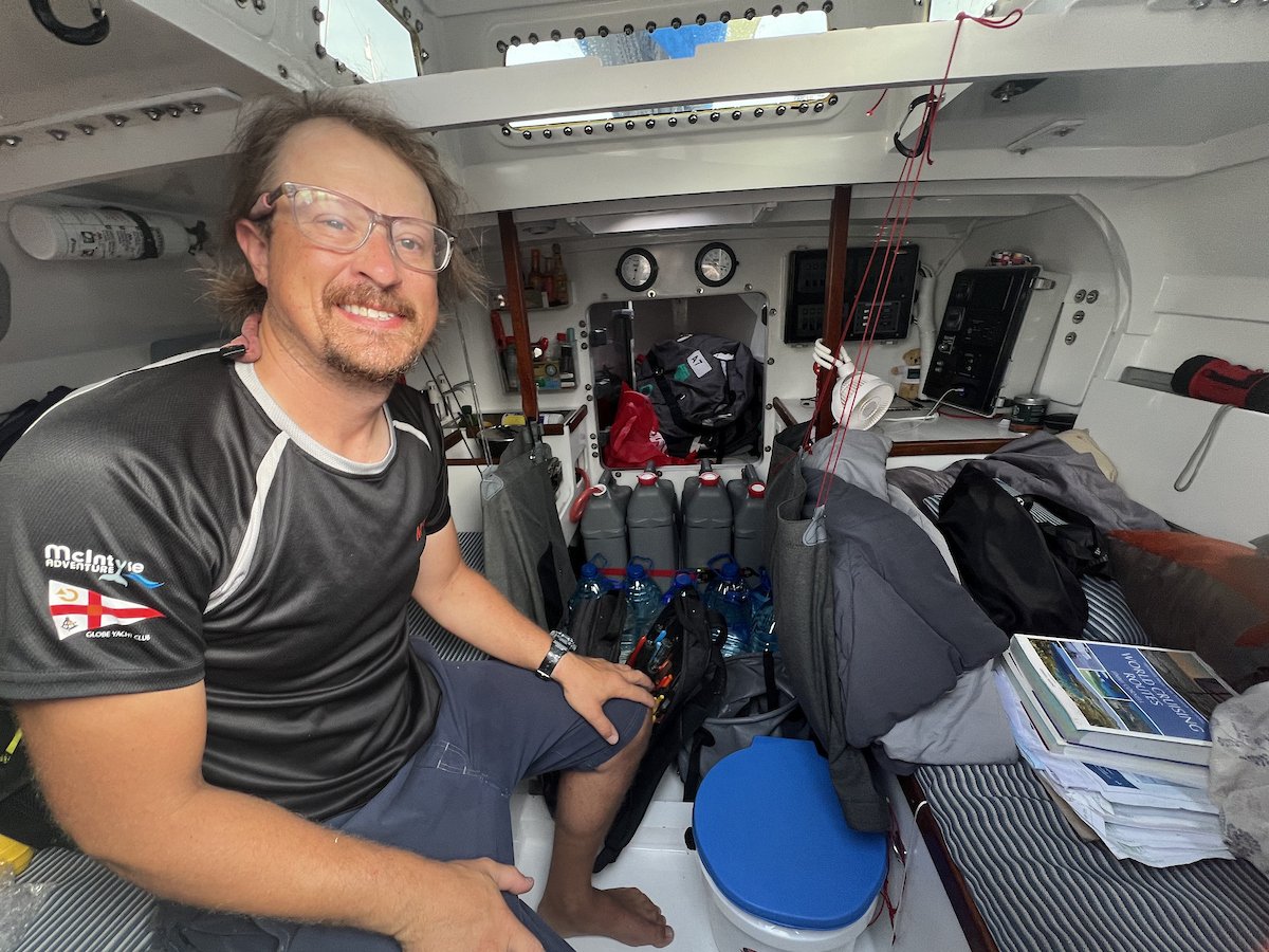Dentro da cabine