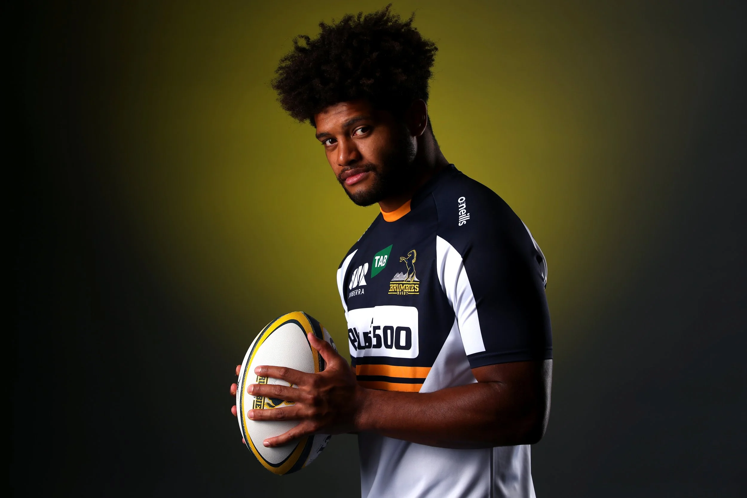  Rob Valetini poses during the Brumbies Super Rugby headshots session at Brumbies HQ on January 27, 2021 in Canberra, Australia. (Photo by Jason McCawley/Getty Images for Rugby Australia) 