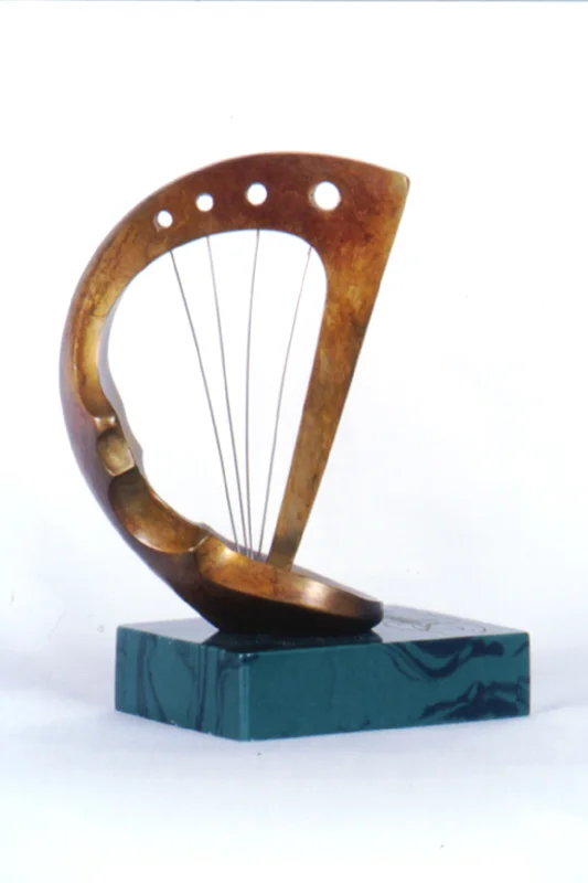 sound of strings 3.jpg
