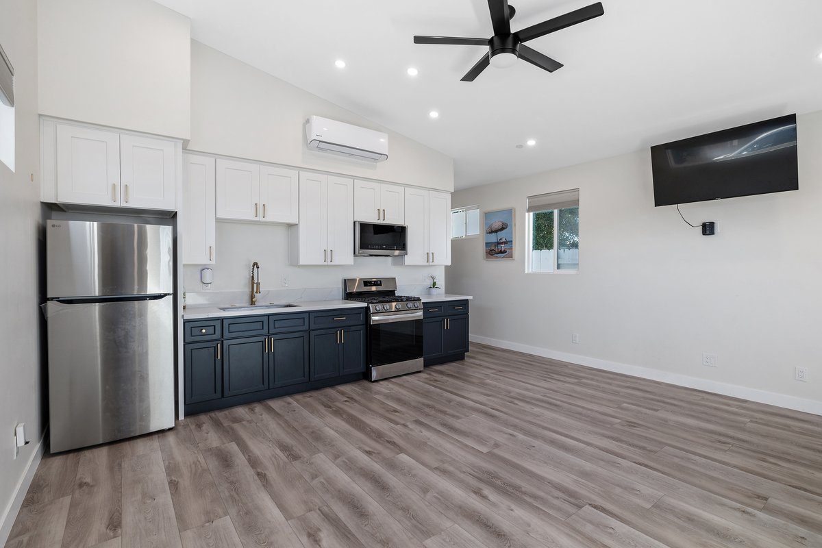 U2 186004_186004-EI-108_web.jpg