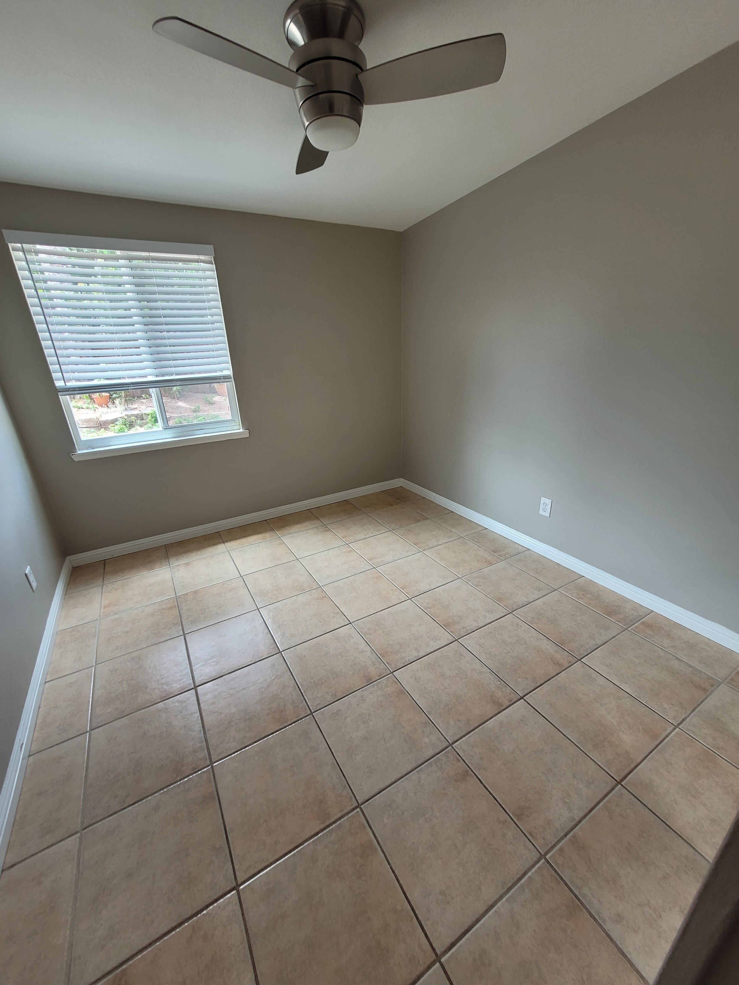 1209 Hem bed3.jpg