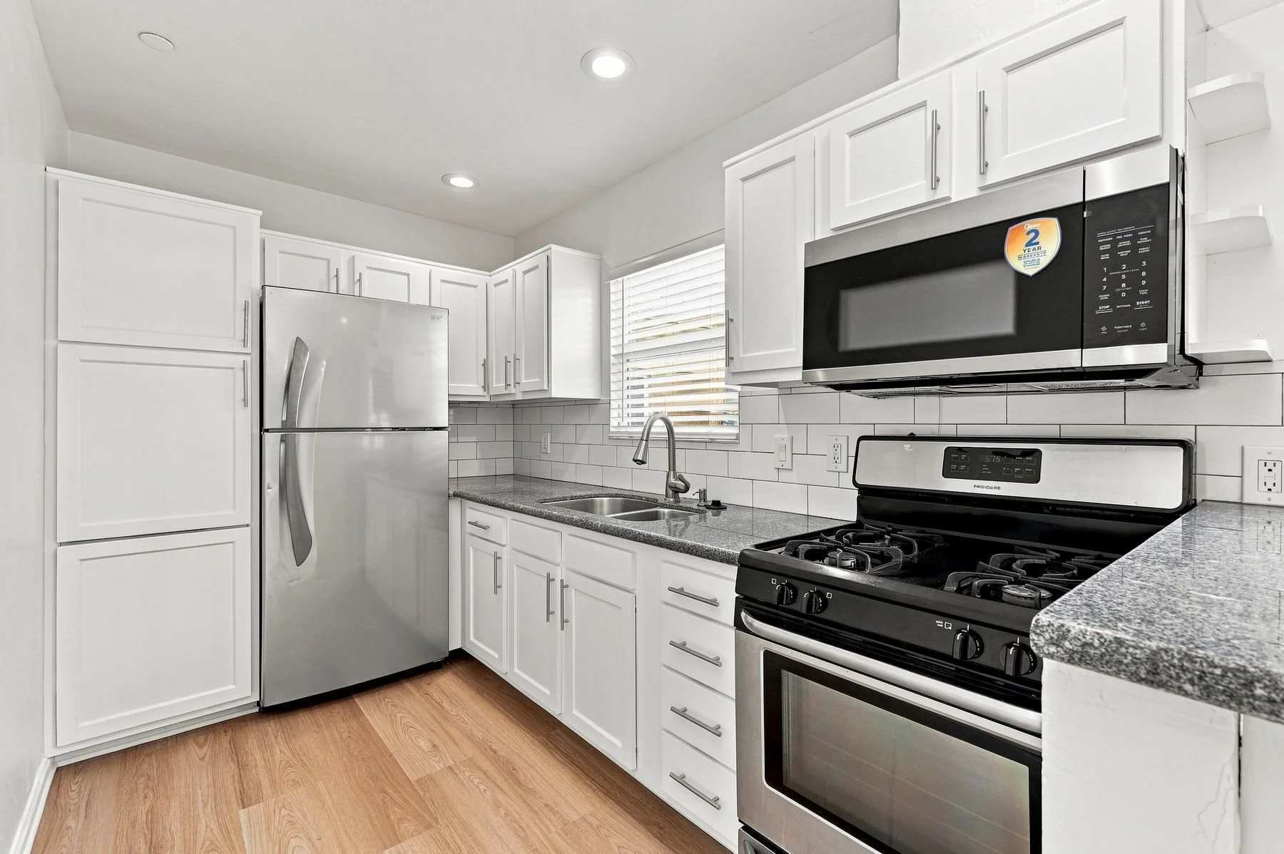 007_136_brightwood_ave_a_web_2.jpg
