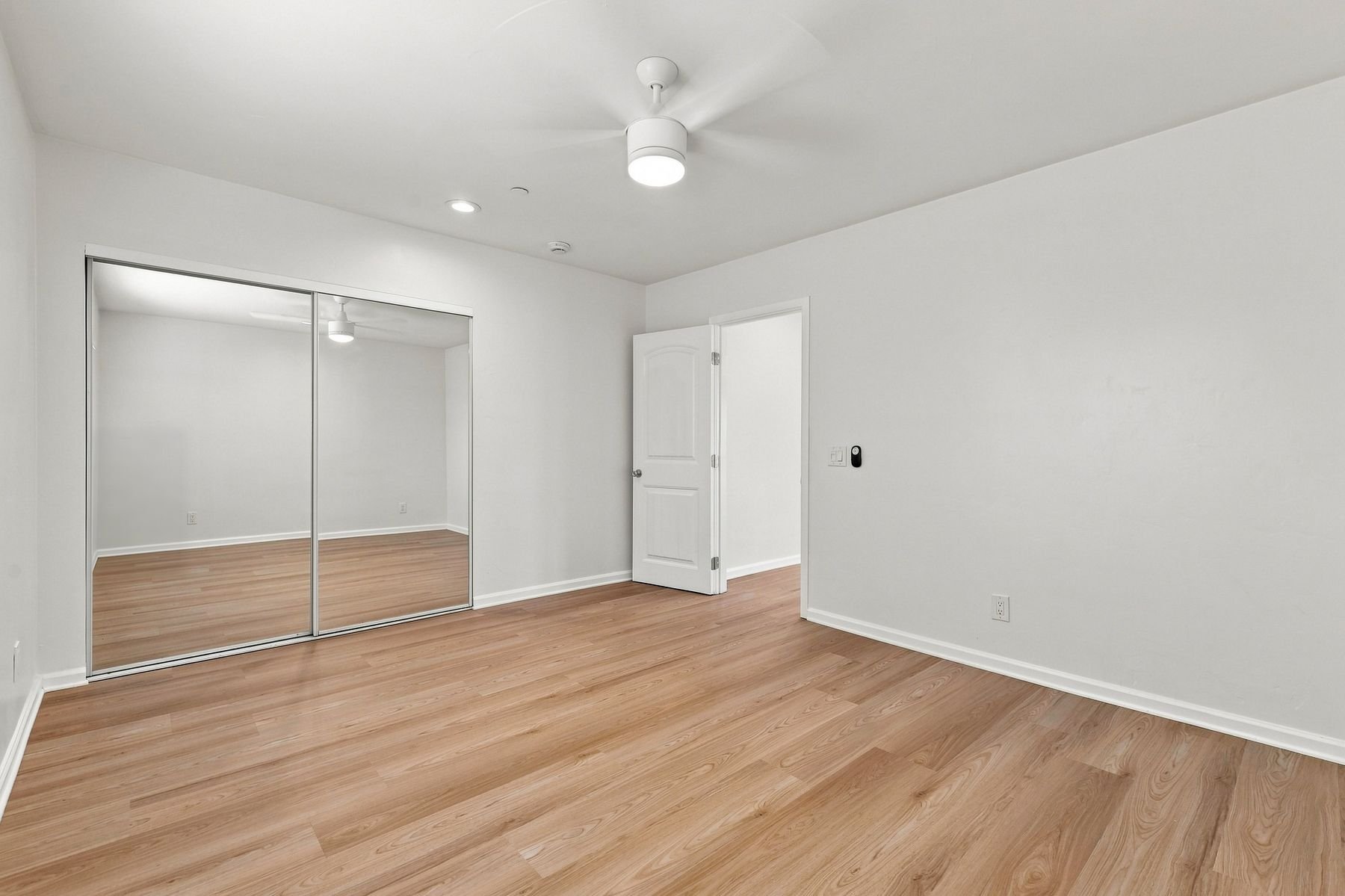 018_136_brightwood_ave_a_web_2.jpg