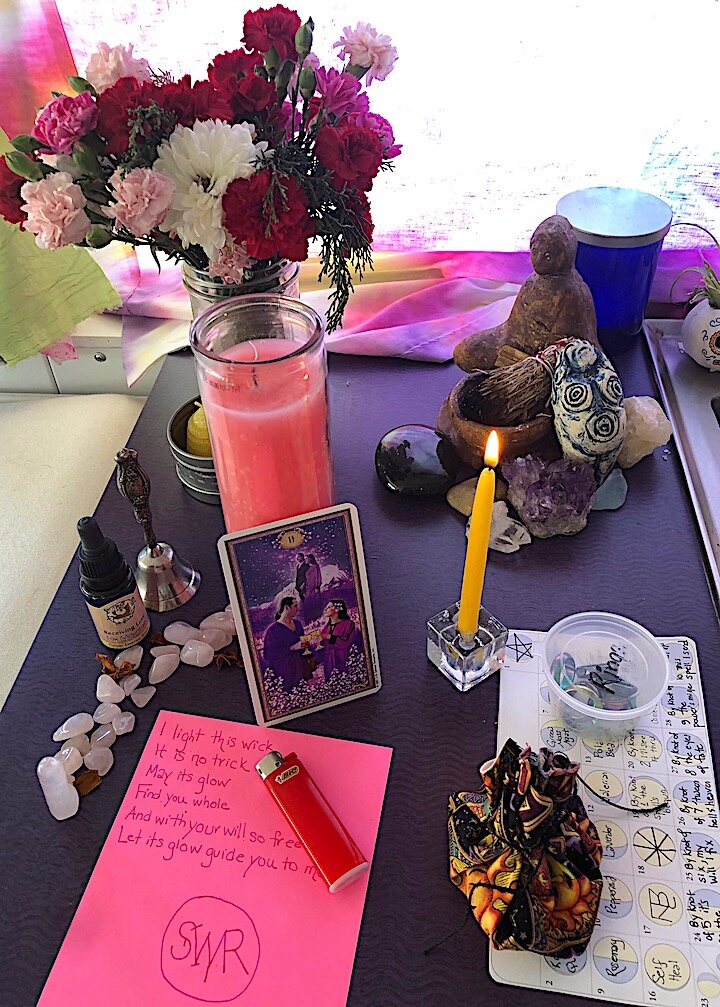 Day 71: Moon, Magick and Manifesting