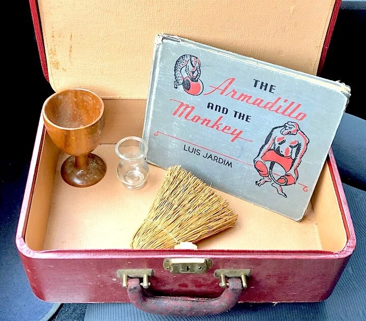 Day 205: $2 Treasures &amp; Free 3-Card Readings