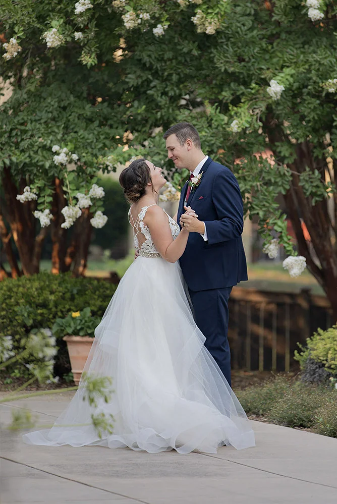 Lakeside pavillion Chico wedding.jpg