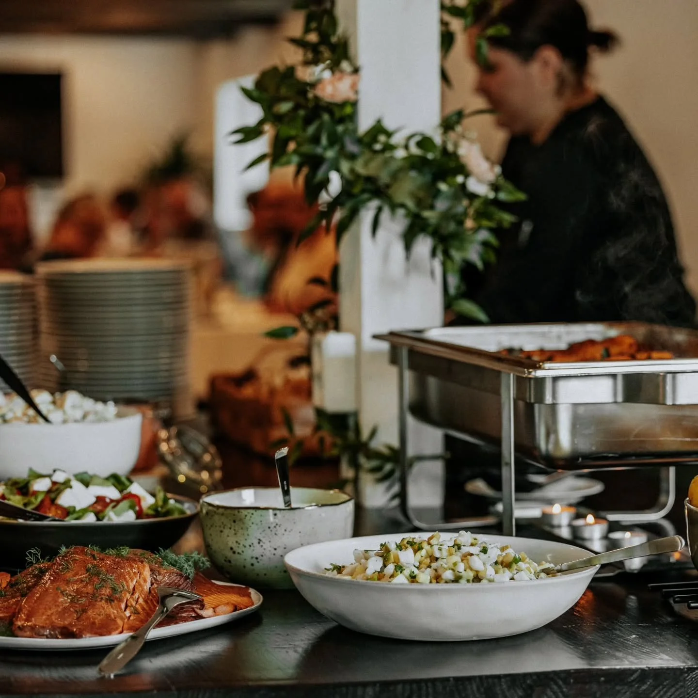 🌟 Maukas ruoka ja ihanat kakut ovat juhlan Helmi 

🌟 Pitopalvelumme loihtivat juhlaasi upeat tarjoilut ja hoitavat cateringin juhlan alusta loppuun

🌟 Kiviojan Helmen t&auml;m&auml;n hetkisi&auml; kumppaneita ovat @pitopalvelumuru @ravintola_valle