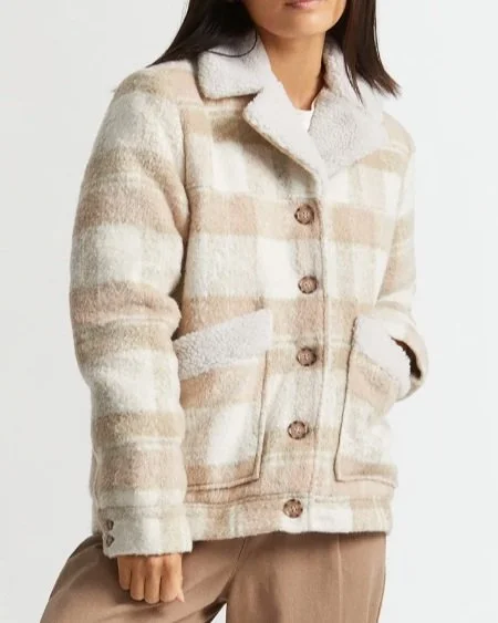 beige fall jacket